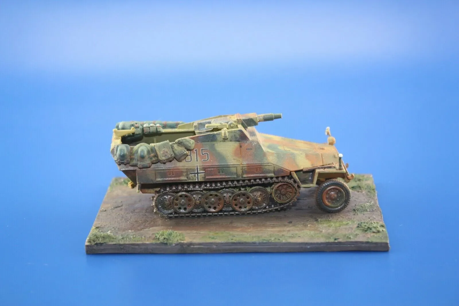 1/72 Display Base For Small  Scale Vehicles kits / D14