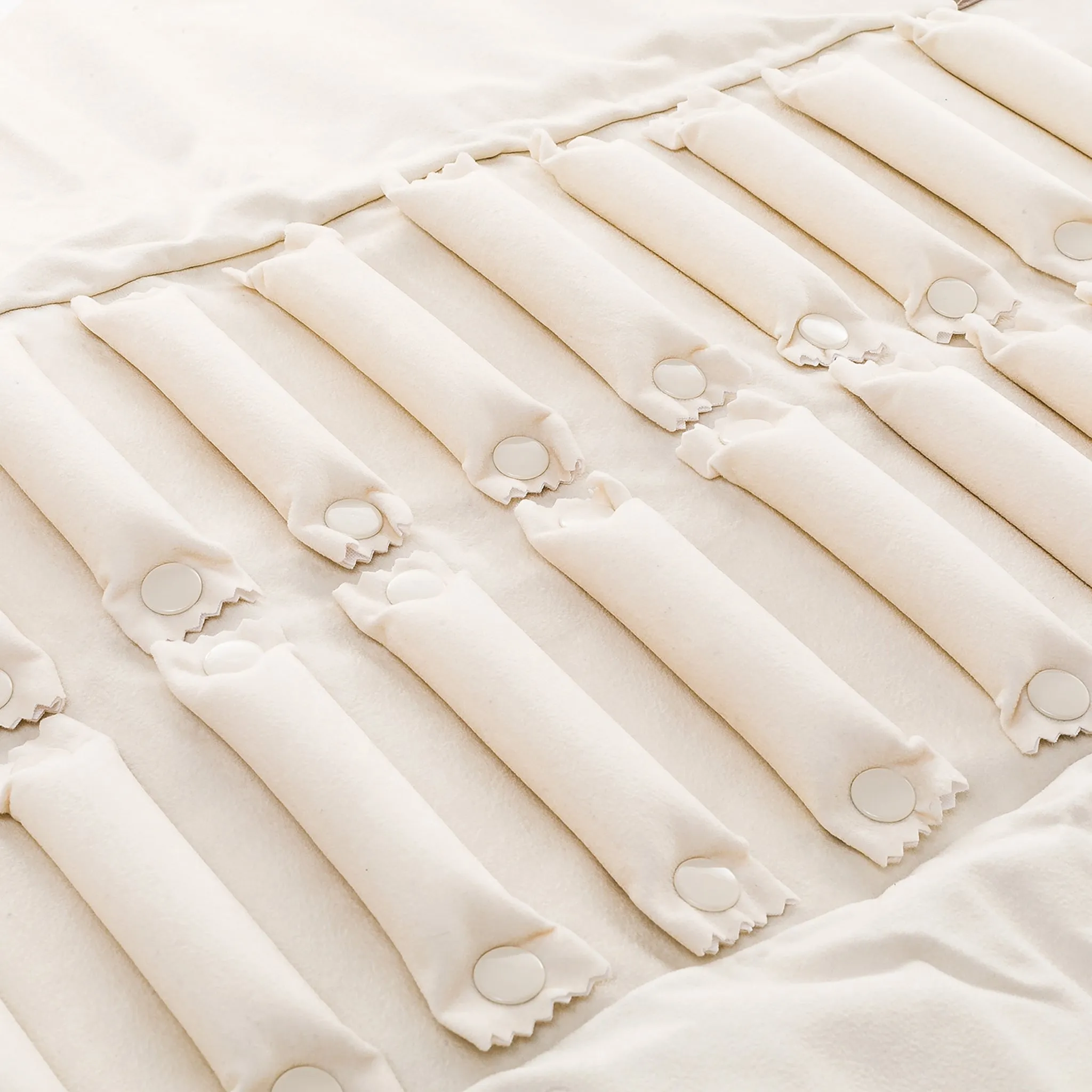 Multiple Ring Storage Roll Brown