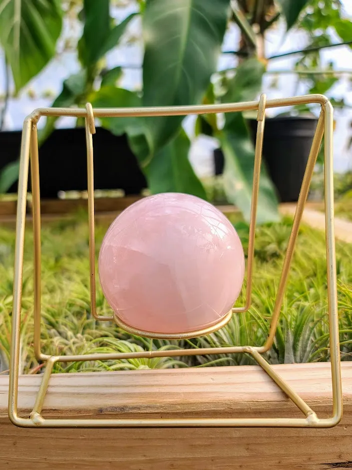 Swing Crystal Stand